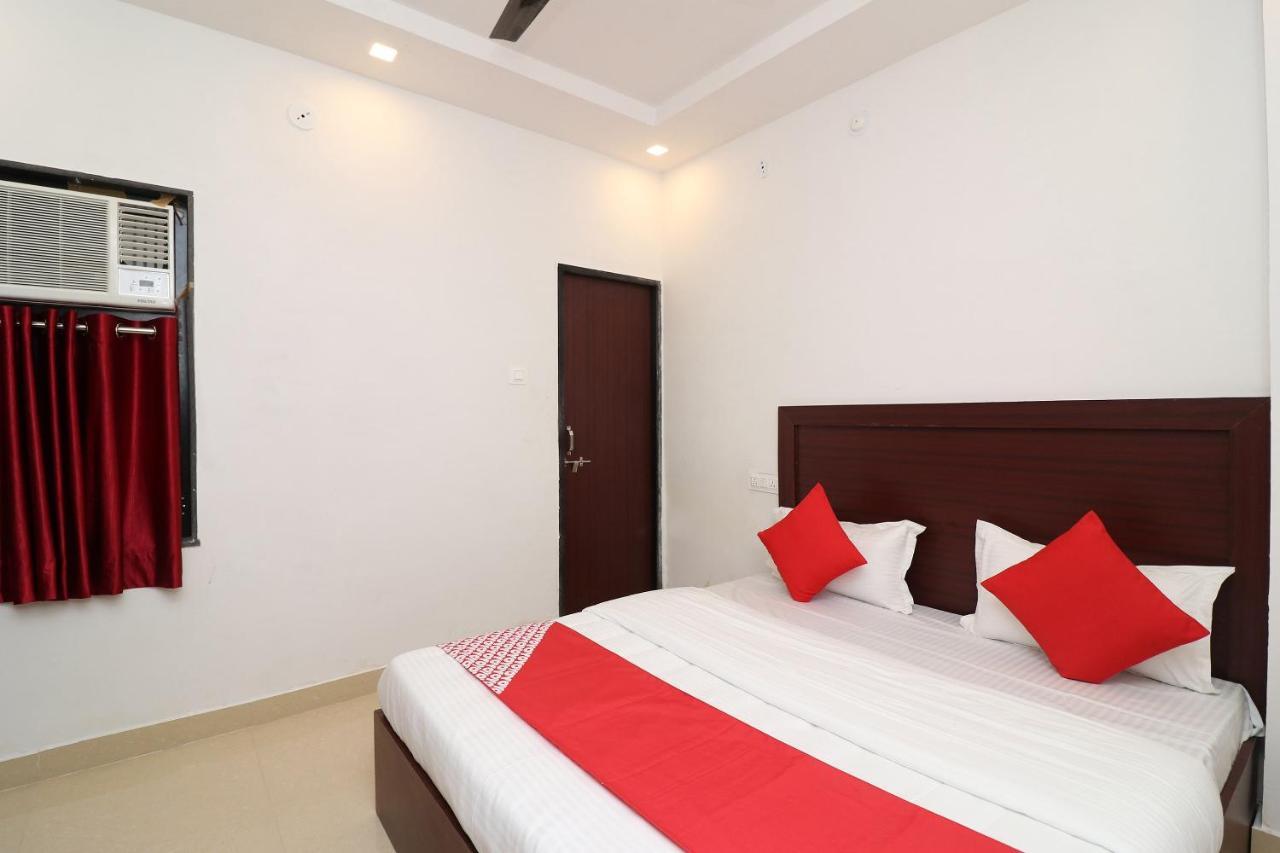 Oyo 1021 Hotel Gayatri Residency Tirath Luaran gambar