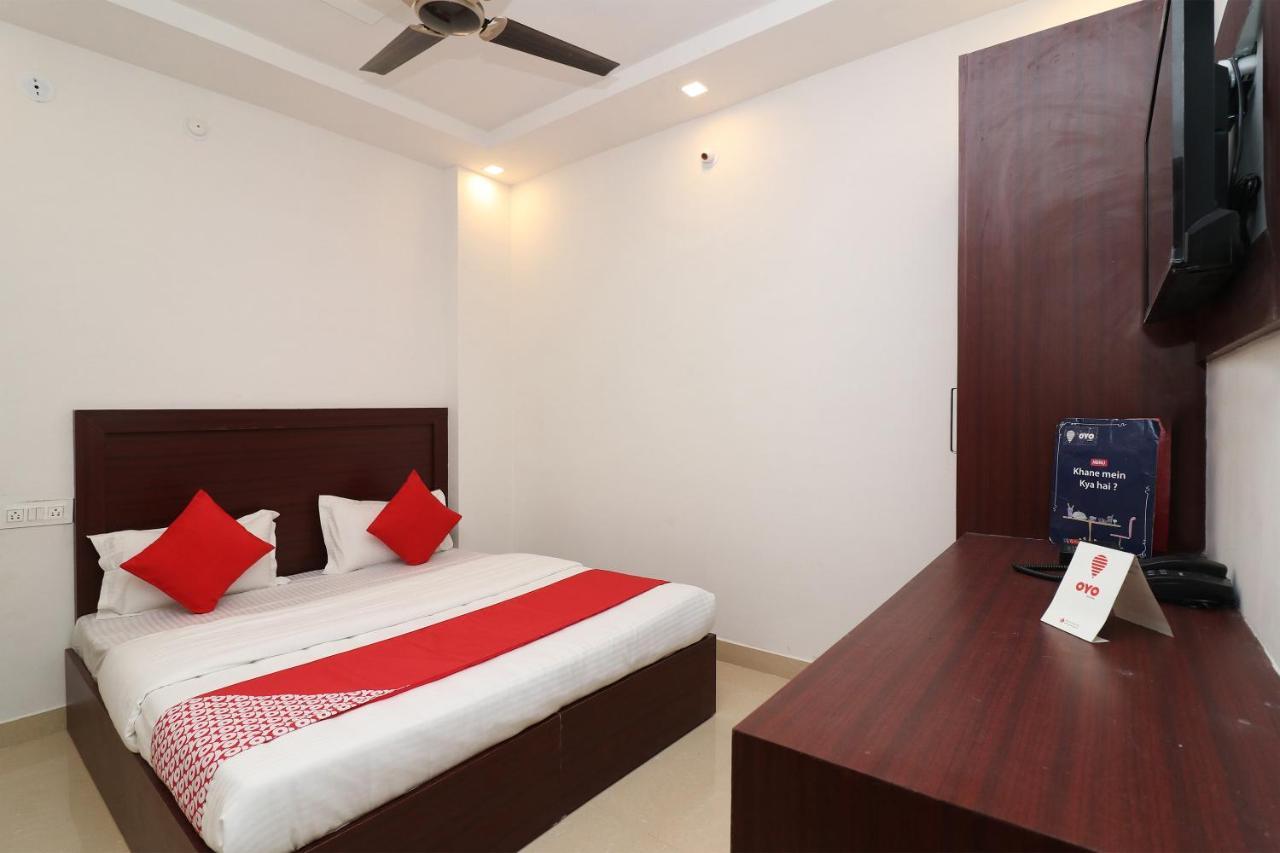 Oyo 1021 Hotel Gayatri Residency Tirath Luaran gambar