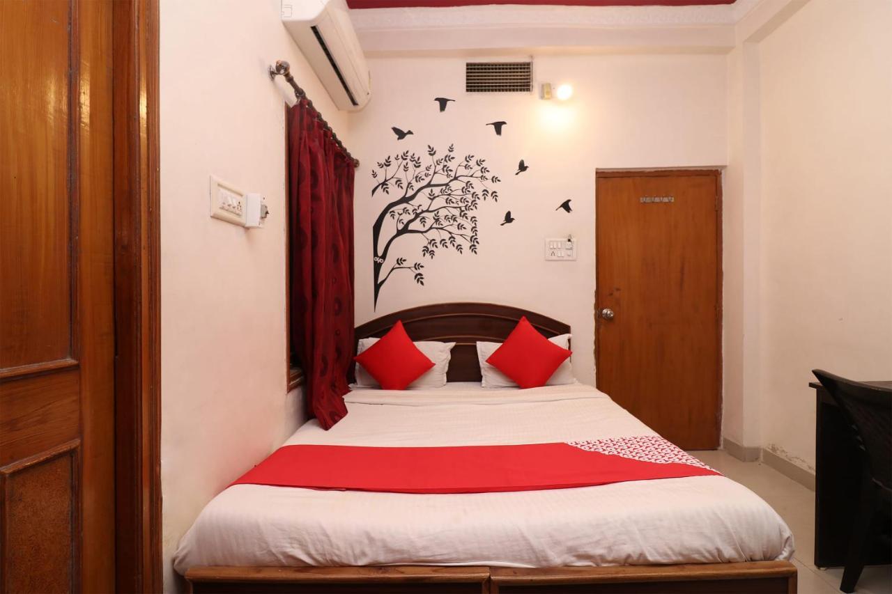 Oyo 1021 Hotel Gayatri Residency Tirath Luaran gambar