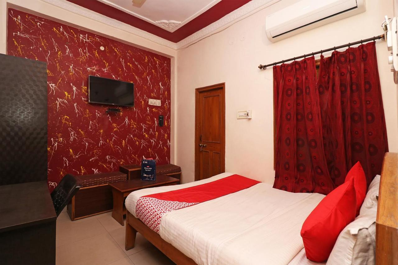 Oyo 1021 Hotel Gayatri Residency Tirath Luaran gambar