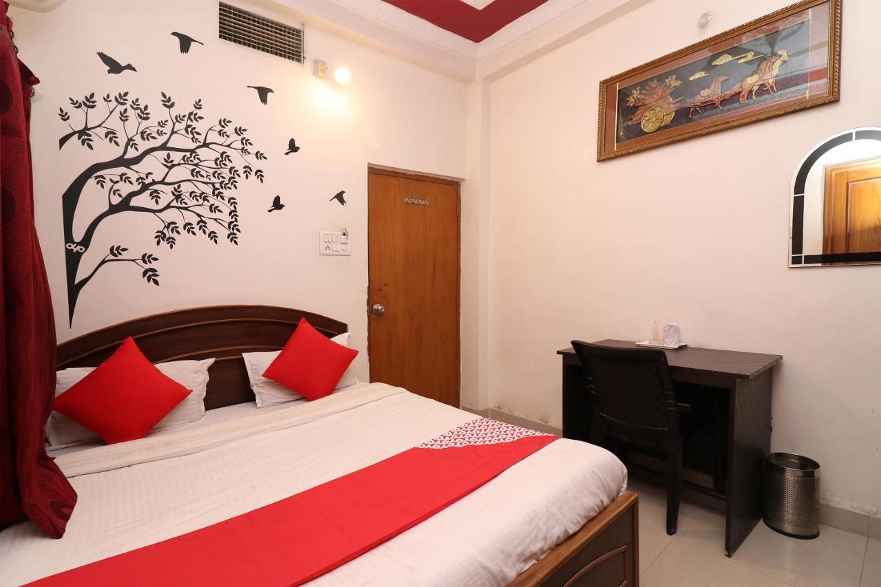 Oyo 1021 Hotel Gayatri Residency Tirath Luaran gambar